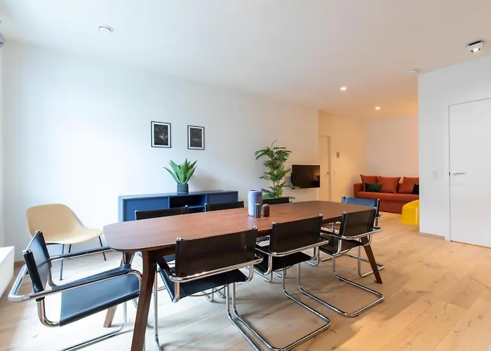Apartmento com 3 dormitórios